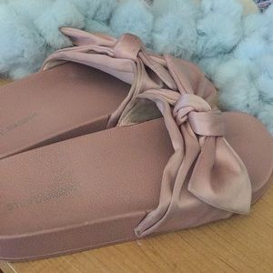 Steve Madden slides